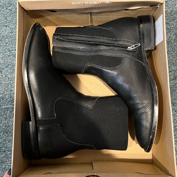 Lightly worn, Dolce Vita Gineva 10 boot - Picture 4 of 6